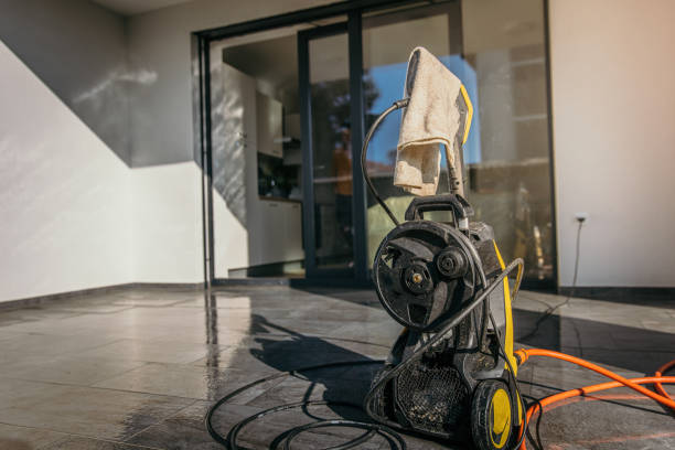 Best Machinery and Equipment Cleaning  in Thompsonville, CT